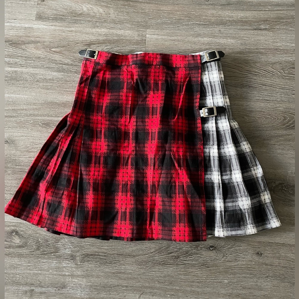 Split color plaid mini skirt NWT
